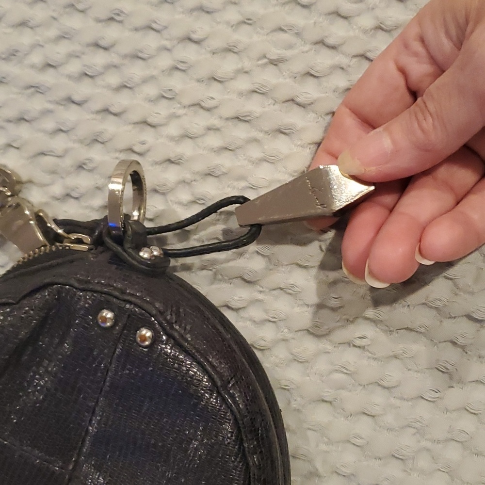 NWT! JUNIOR DRAKE NANO MINI CROSSBODY BOYSENBERRY STUDDED BAG METALLIC P… - Picture 2 of 7